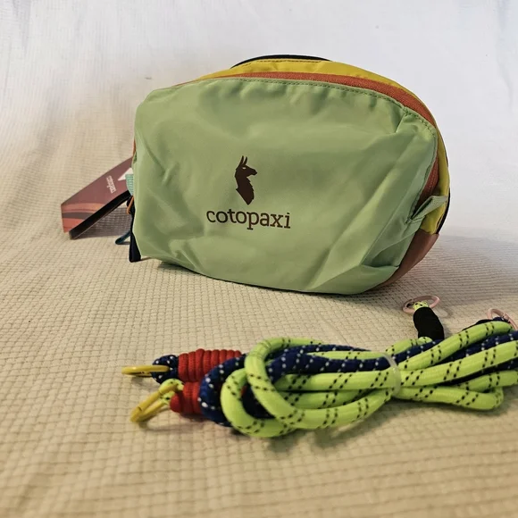 Cotopaxi Nido Accessory Bag – compact organization with bold outdoor style. 🌄🎒 - Picture 6 of 6